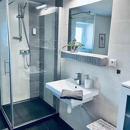 Apartmany Na Zahradni Breclav Exterior photo