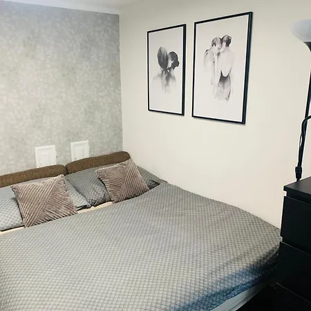 Apartmany Na Zahradni Breclav Room photo