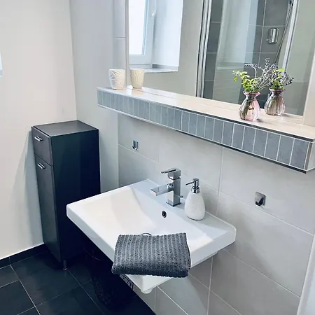Apartmany Na Zahradni Breclav Room photo