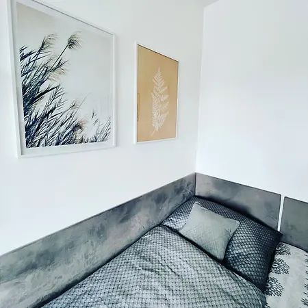 Apartmany Na Zahradni Breclav Exterior photo